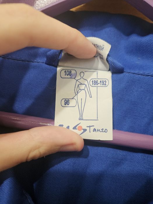 Продам комбинезон (новый)