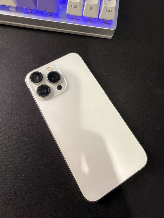 Iphone 13 pro, como novo