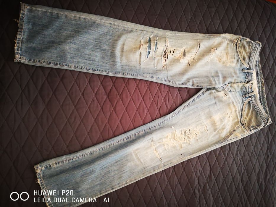 Calças de Ganga com cortes