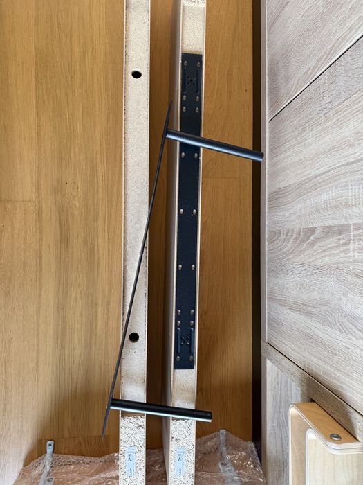 Polka scienna Ikea