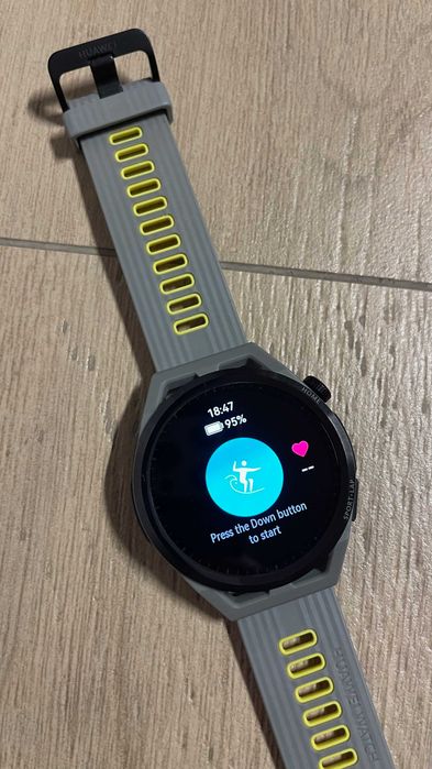 Smartwatch Huawei GT Runner