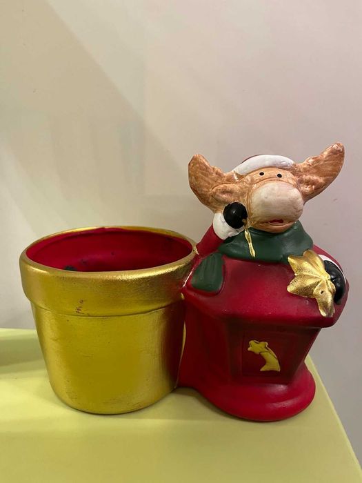 Новогодняя  фигурка кашпо.