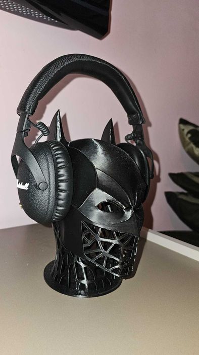Suporte para Fones – Design Máscara (Estilo Batman)