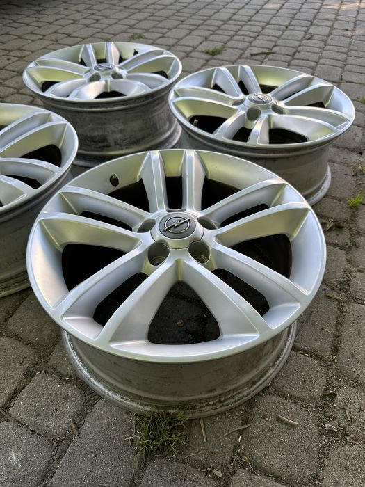 Felgi aluminiowe 17 5x110 Opel orginal 7J ET44