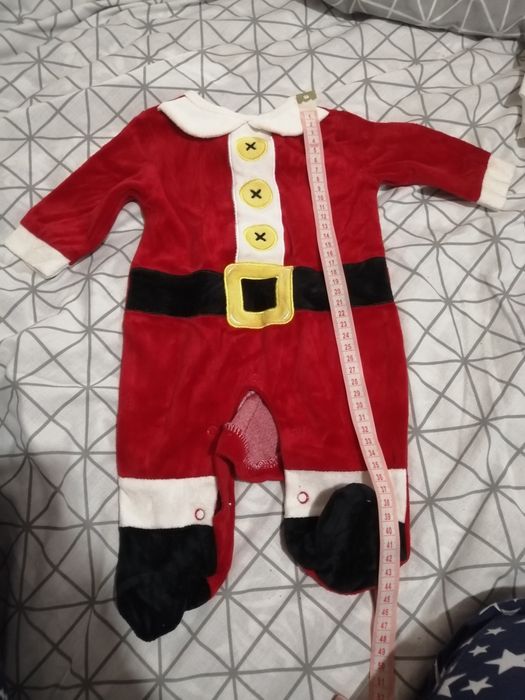 Новогодний костюм маленького санты))