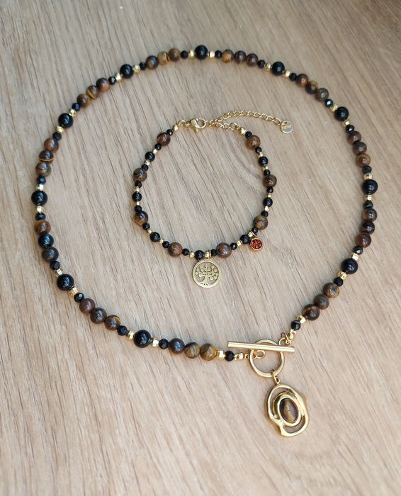 Zestaw. Kamienie naturalne