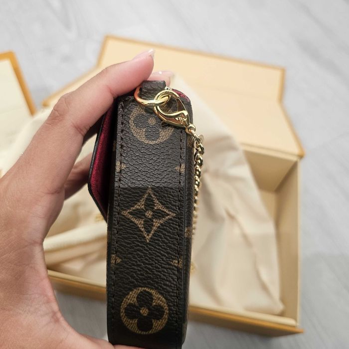 Mala Louis Vuitton Pochette Félicie Monogram Flap Pouch