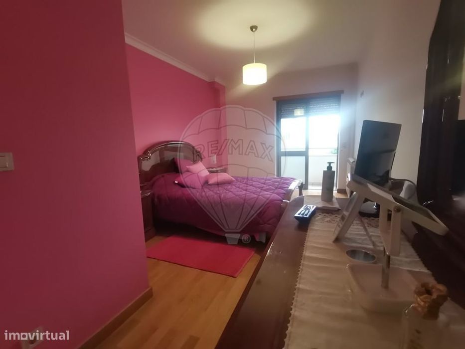 Apartamento T4 para venda