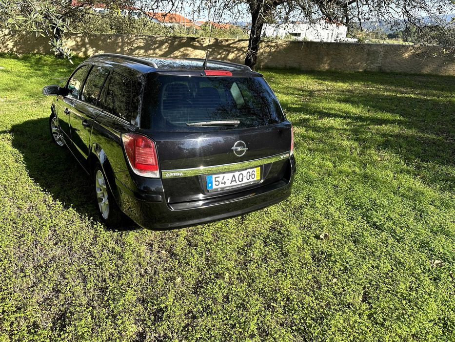Opel Astra H 1.9 CDTI
