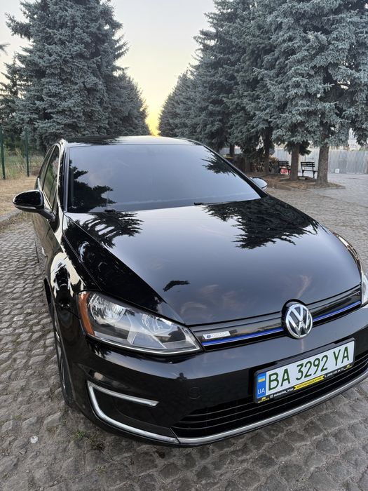 Volkswagen e-Golf 2015 VIN WVWKP7AU0GW907174 фото оголошення 3 з 8