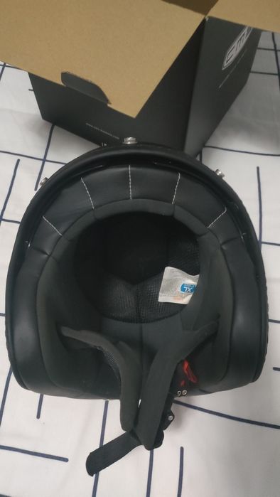 Capacete como novo usado apenas 3 vezes