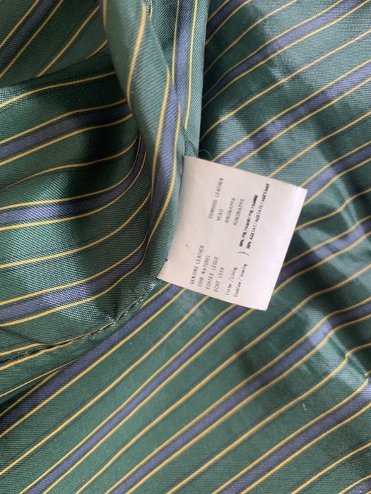 Blusao em pele vintage verde