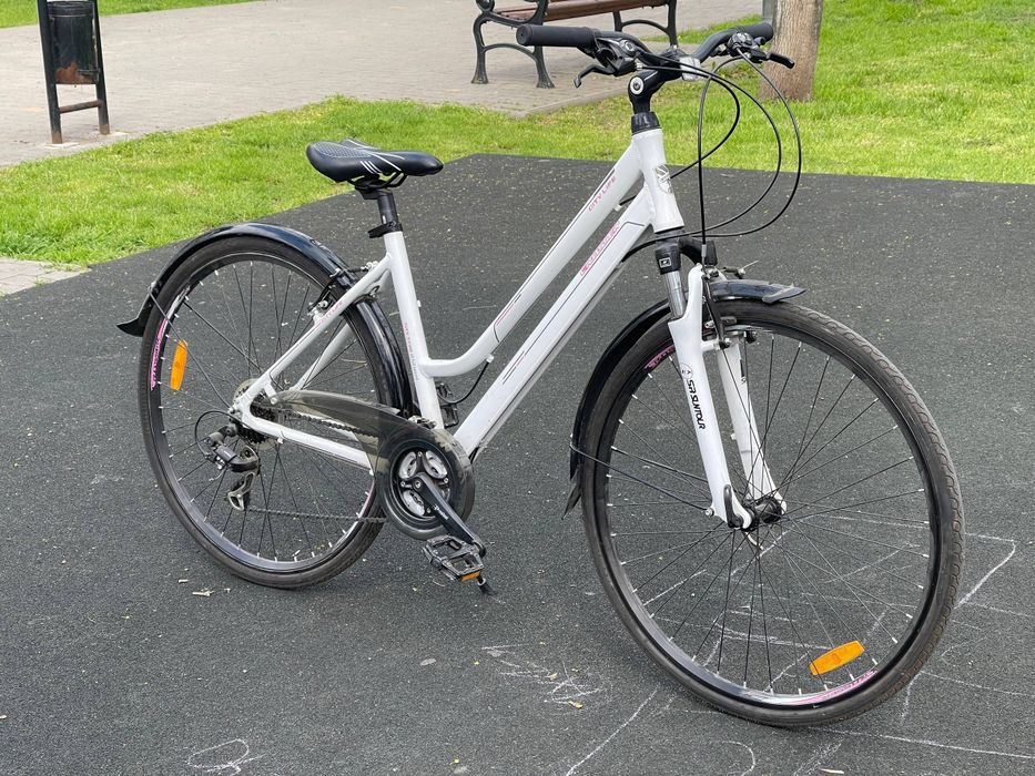 Продам велосипед, супер хороший ,колеса 28