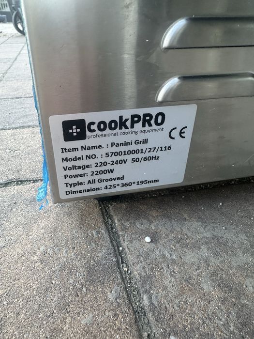 Grill kontaktowy