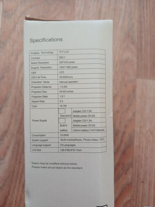 Проэктор.новий.у використанні не був.