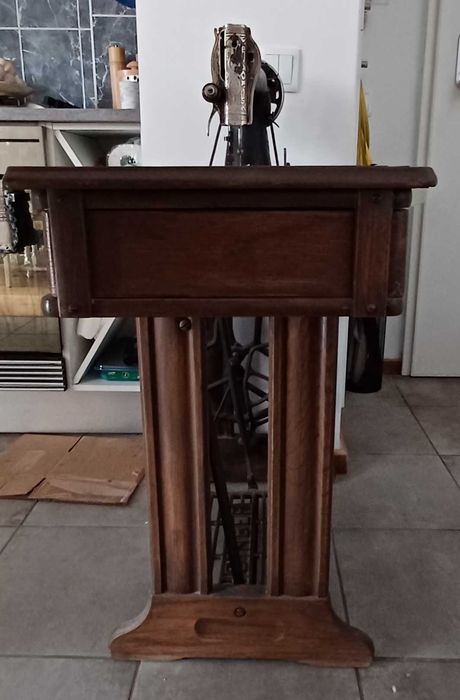 Máquina de costura Singer