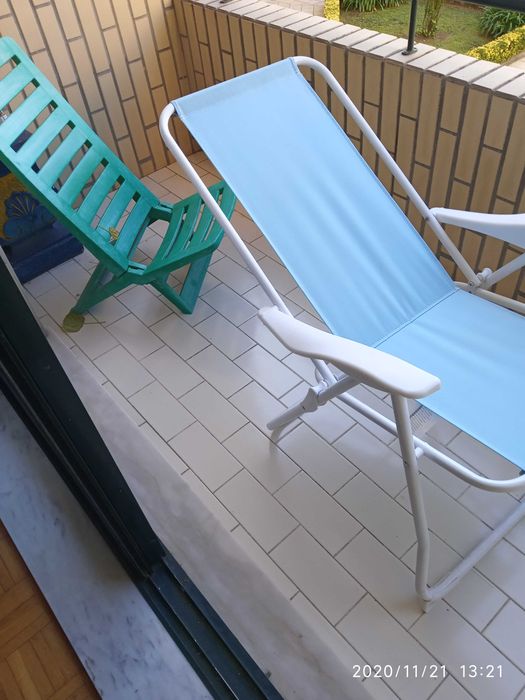 Cadeiras / Espreguiçadeiras + 1 de praia j