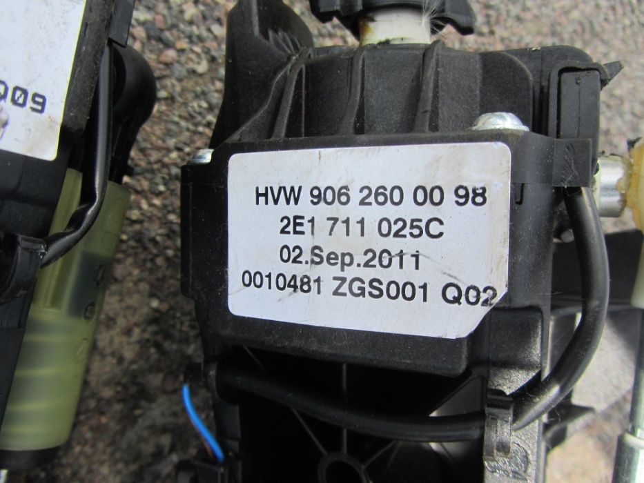 Кулиса с тросами Crafter Sprinter Крафтер Спринтер 906 06-16р