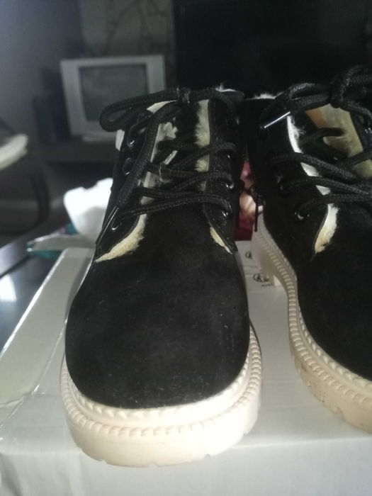 Botinhas unisexo novas T29