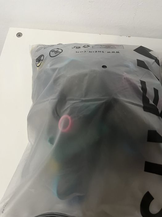 Vendo sacos com variedade de rolos para cabelo