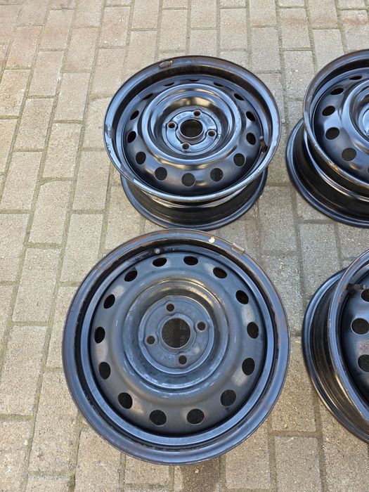 4x felgi stalowe 4x100 Hyundai 6X15 ET 52 otwór 54.1 orginalny komplet!