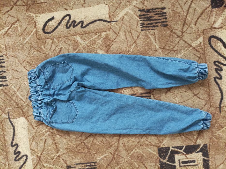 Джинси на резинці