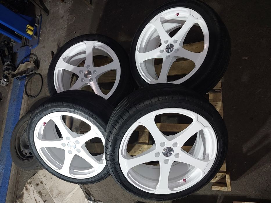 Диски кованые Slik R19 с резиной 245 40 R19