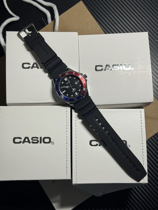 Чоловічий годинник CASIO DURO MARLIN / Статус / Різні варіації