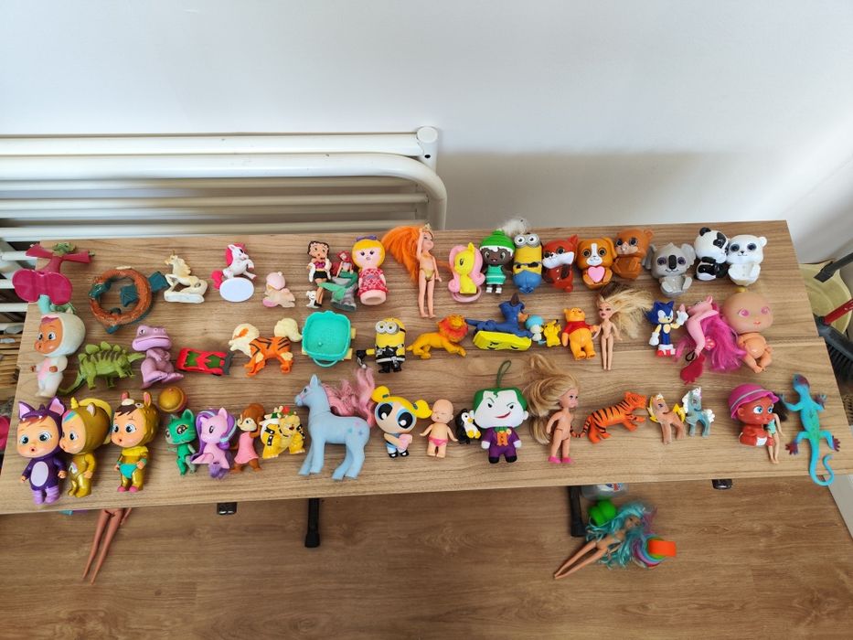 Vendo Brinquedos 1€ / Unidade
