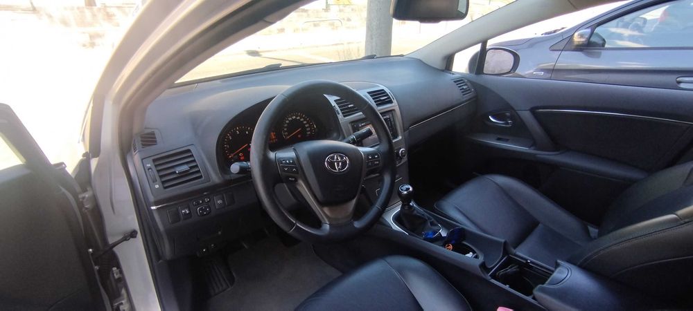 Toyota Avensis 2.0D4D Exclusive 67000km