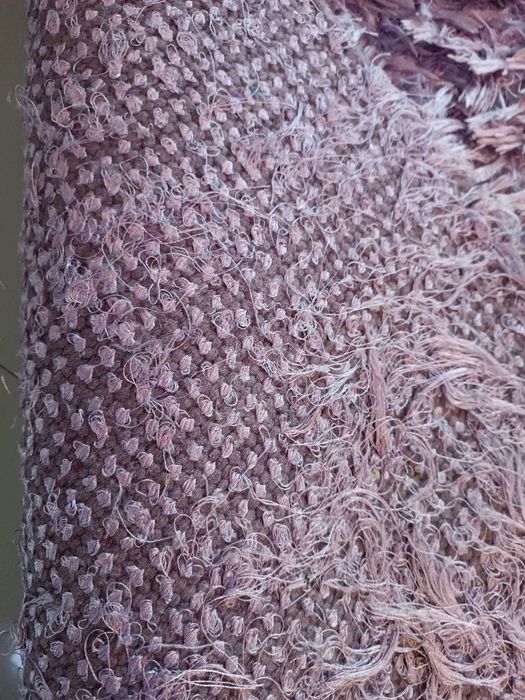 Carpete lilás 3m x 2m último preço 40€