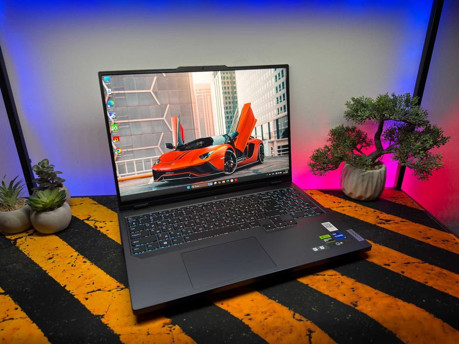 як новий Lenovo Legion Pro 5, rtx4070, i7-13700hx, 32gb, 1tb, 240hz