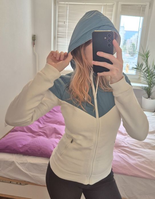 Rozpinana bluza z kapturem Nike rozmiar 36 S kremowo niebieska