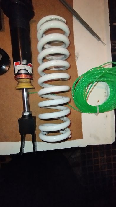 Продам амортизатор від Kovi Advance