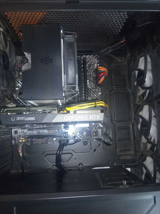 Sprzedam komputer gamingowy używany
