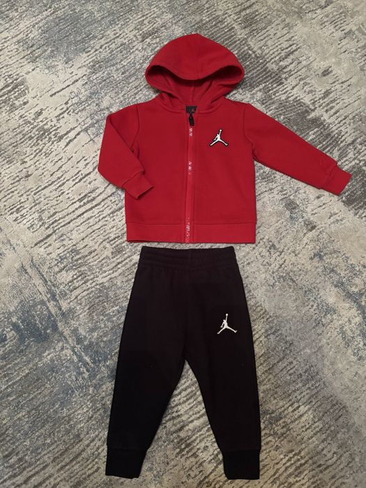 Спортивний костюм на флісі Jordan оригінал 1 рік