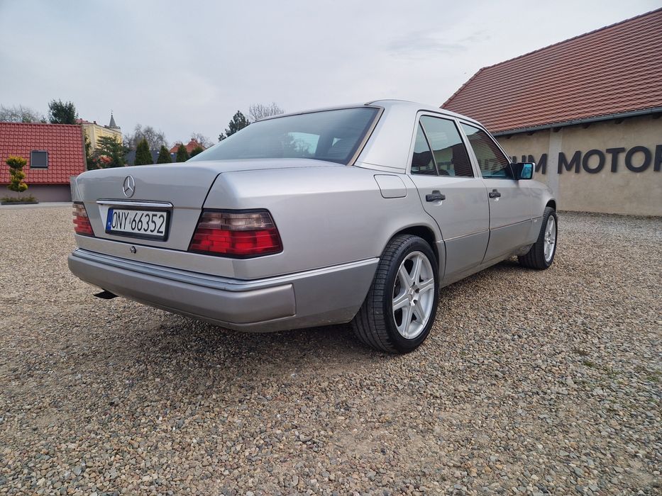 Mercrdes 124 klasyk