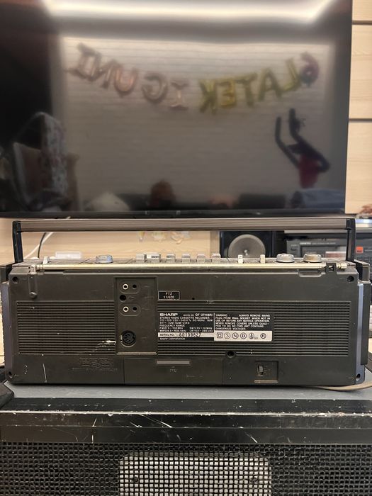 Radiomagnetofon Sharp  QT27