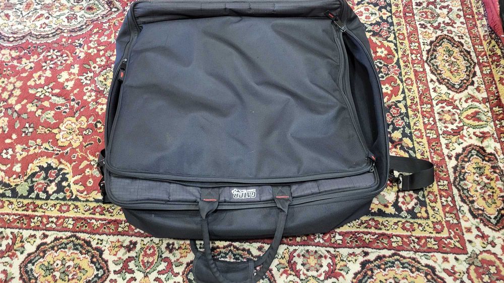 Mesa de Mistura Digital Yamaha 01V96