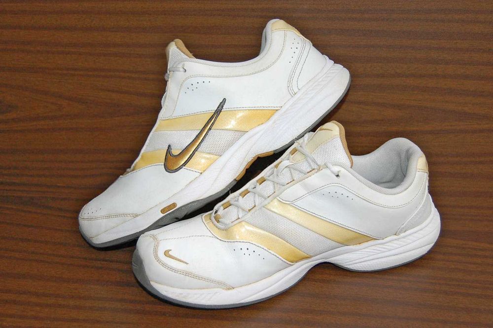 Кроссовки NIKE р.42-43 original VIETNAM