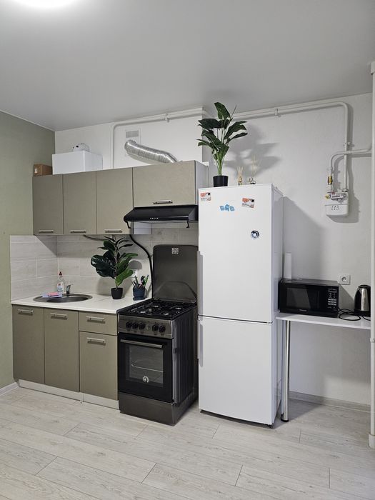 Погодинно в різних районах міста