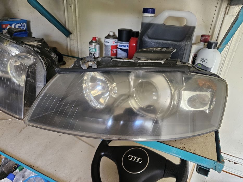 Lewa Lampa Xenon Audi a3 8p 03-08r