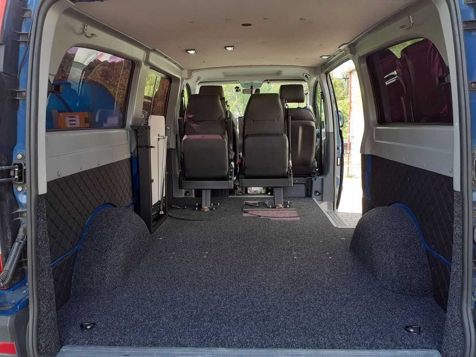 Vito 4x4, 150 koni, pełna opcja hak 2,5t ZADBANY multivan jak camper