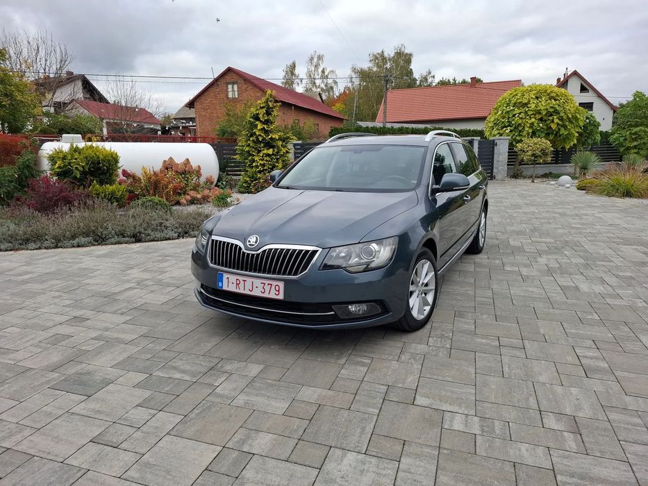 Škoda Superb