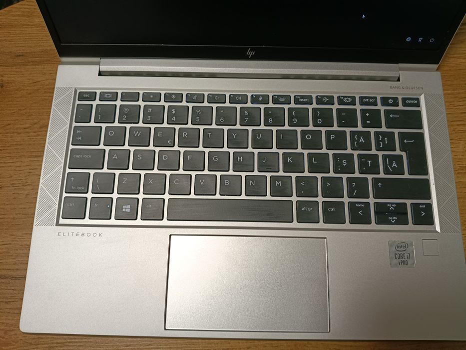 Sprzedam laptopa Elitebook