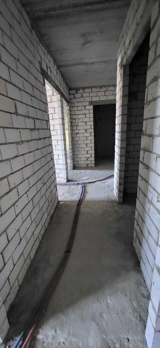 Продам 2-комн квартиру 66м2 в Новострое  ЖК ГИДРОПАРК MV