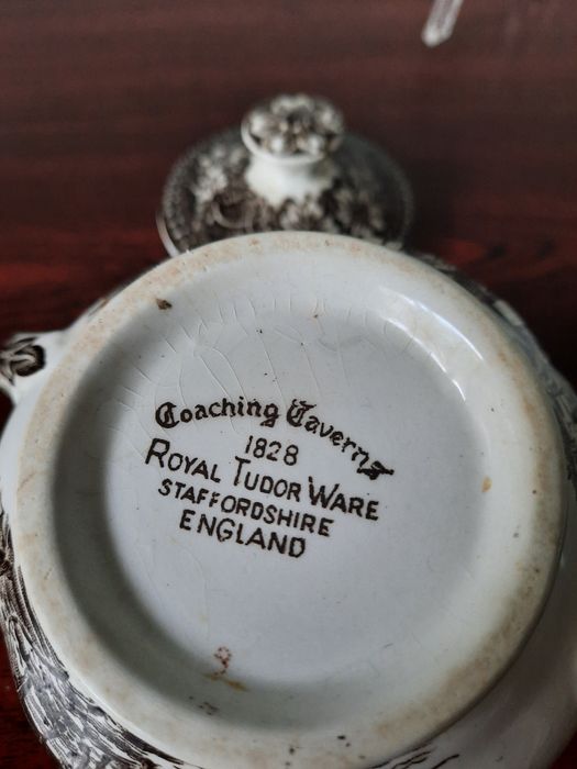 Тарелки фарфоровые,коллекция декоративные,Швеция.