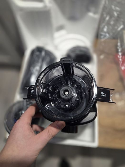 Шнекова соковижималка TUUMIIST (Холодний віджим)