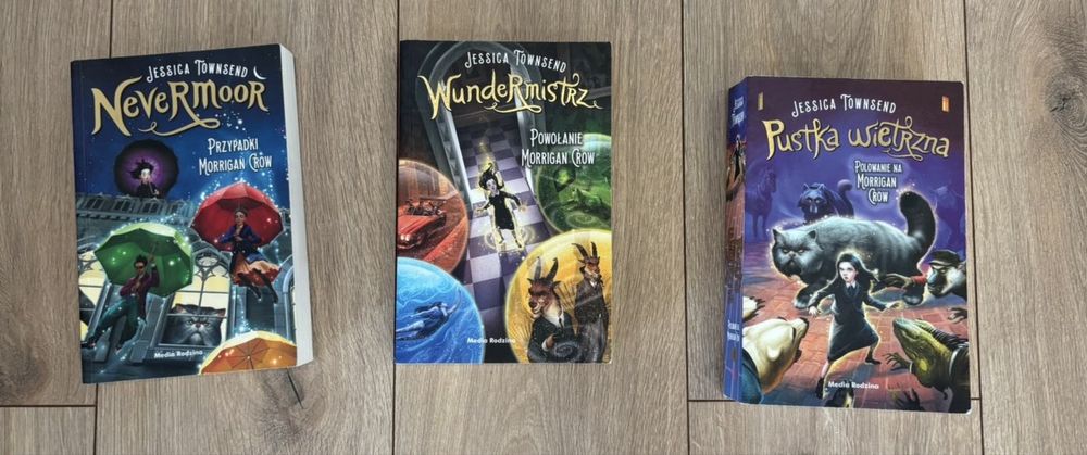 Książki : Jessica Townsend - Nevermoor, Wundermistrz, Pustka Wietrzna