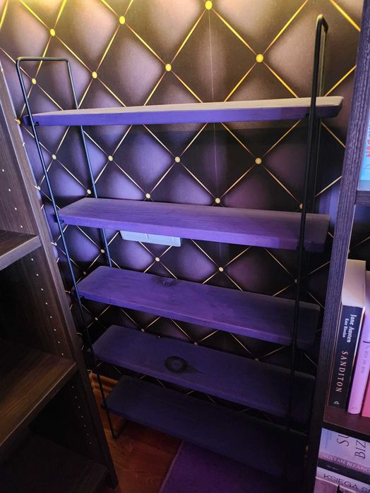 RZESZÓW. Regał metalowy 5 półek drewnianych fiolet